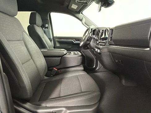 New 2026 GMC Sierra 1500 SLE RWD image 28