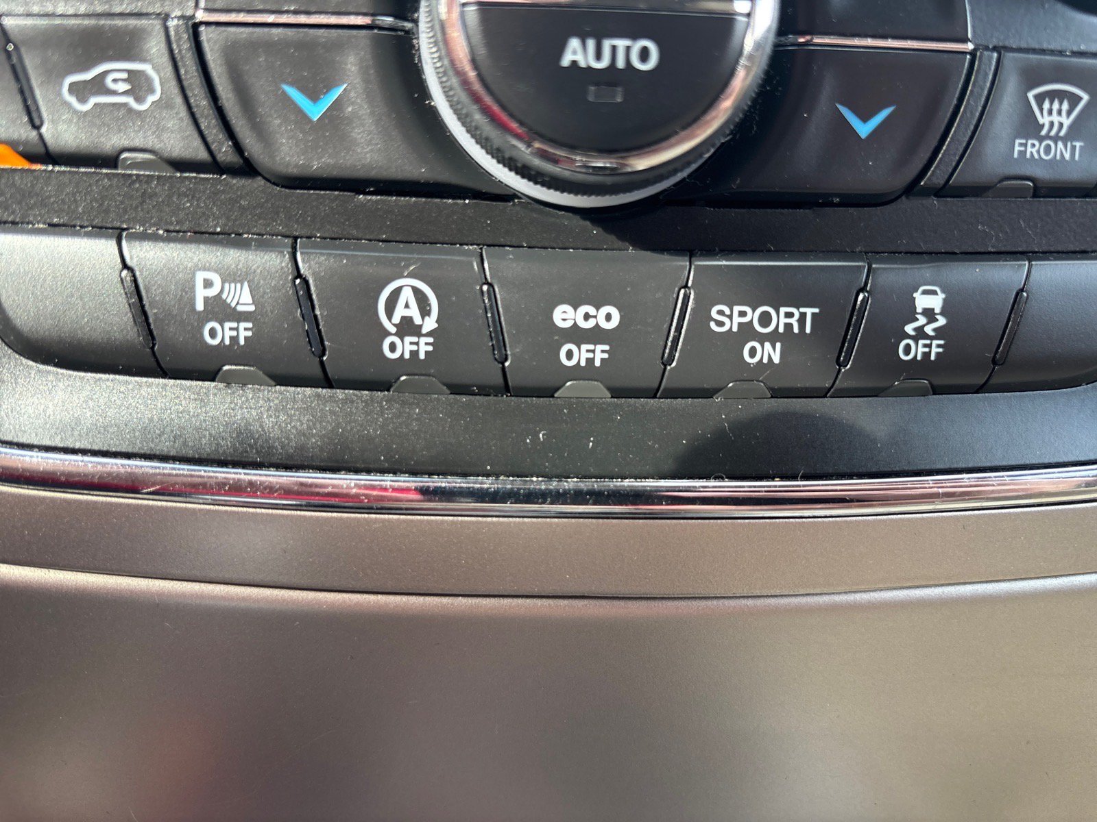 Used 2017 Jeep Grand Cherokee Laredo w/ Quick Order Package 23E AWD/4WD image 35