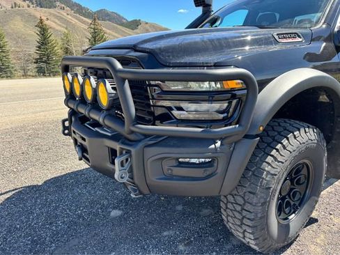 New 2025 RAM 2500 Big Horn AWD/4WD image 21