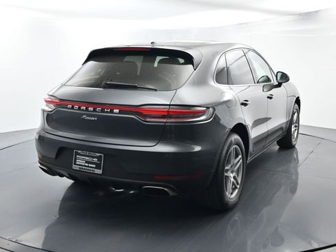 Certified 2021 Porsche Macan image 14