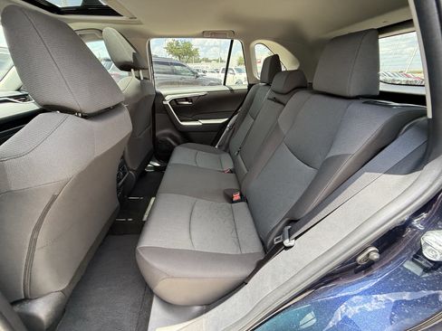Used 2025 Toyota RAV4 XLE w/ Convenience Package FWD image 31