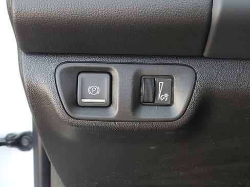 Certified 2023 GMC Acadia SLT AWD/4WD image 20