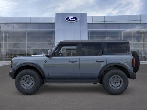 New 2025 Ford Bronco Outer Banks w/ Sasquatch Package AWD/4WD image 3