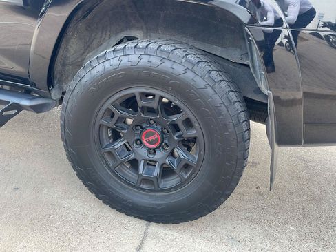 Used 2022 Toyota 4Runner TRD Pro AWD/4WD image 9