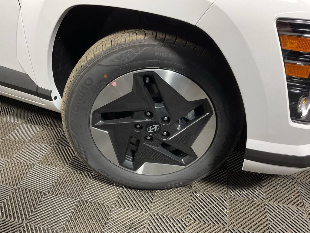New 2025 Hyundai Kona SEL FWD image 39