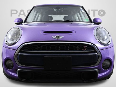 Used 2015 MINI Cooper S image 2