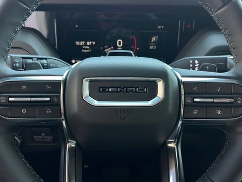 New 2026 GMC Yukon Denali w/ Denali Reserve Package AWD/4WD image 28