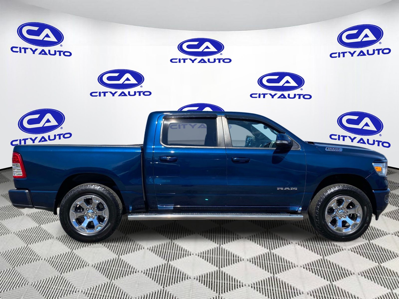 Used 2020 RAM 1500 Big Horn AWD/4WD image 2