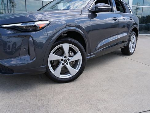 Used 2025 Audi Q5 Premium Plus w/ Premium Plus AWD/4WD image 9