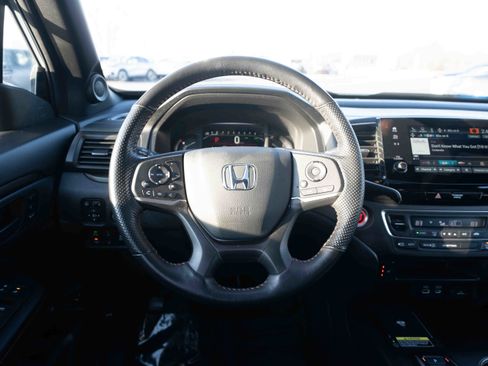 Certified 2024 Honda Passport TrailSport image 21