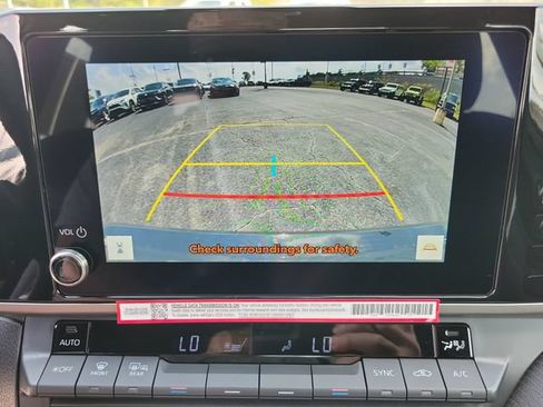 Used 2026 Toyota Camry SE FWD image 21