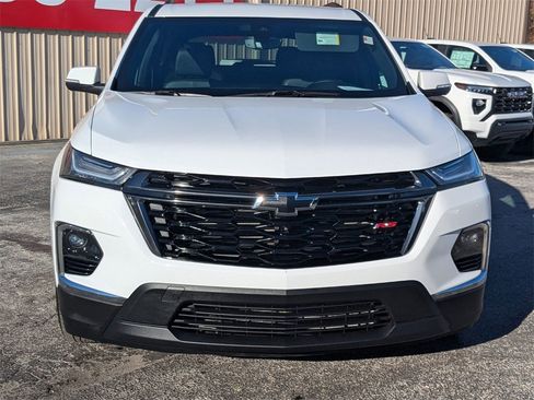 Certified 2023 Chevrolet Traverse RS image 11