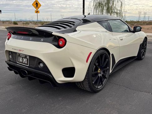 Used 2020 Lotus Evora image 2