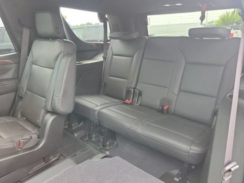 Used 2021 Chevrolet Tahoe High Country w/ Premium Package AWD/4WD image 23
