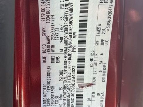 Used 2014 Ford Escape SE w/ Equipment Group 201A FWD image 29