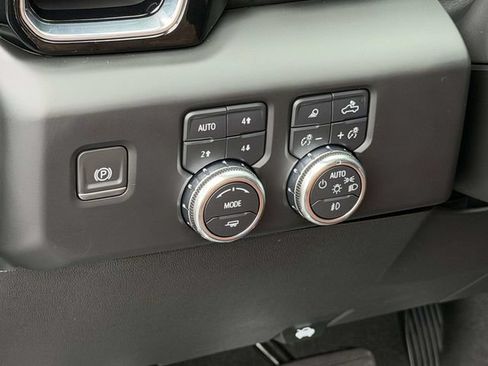 Used 2024 GMC Sierra 1500 Denali Ultimate AWD/4WD image 19