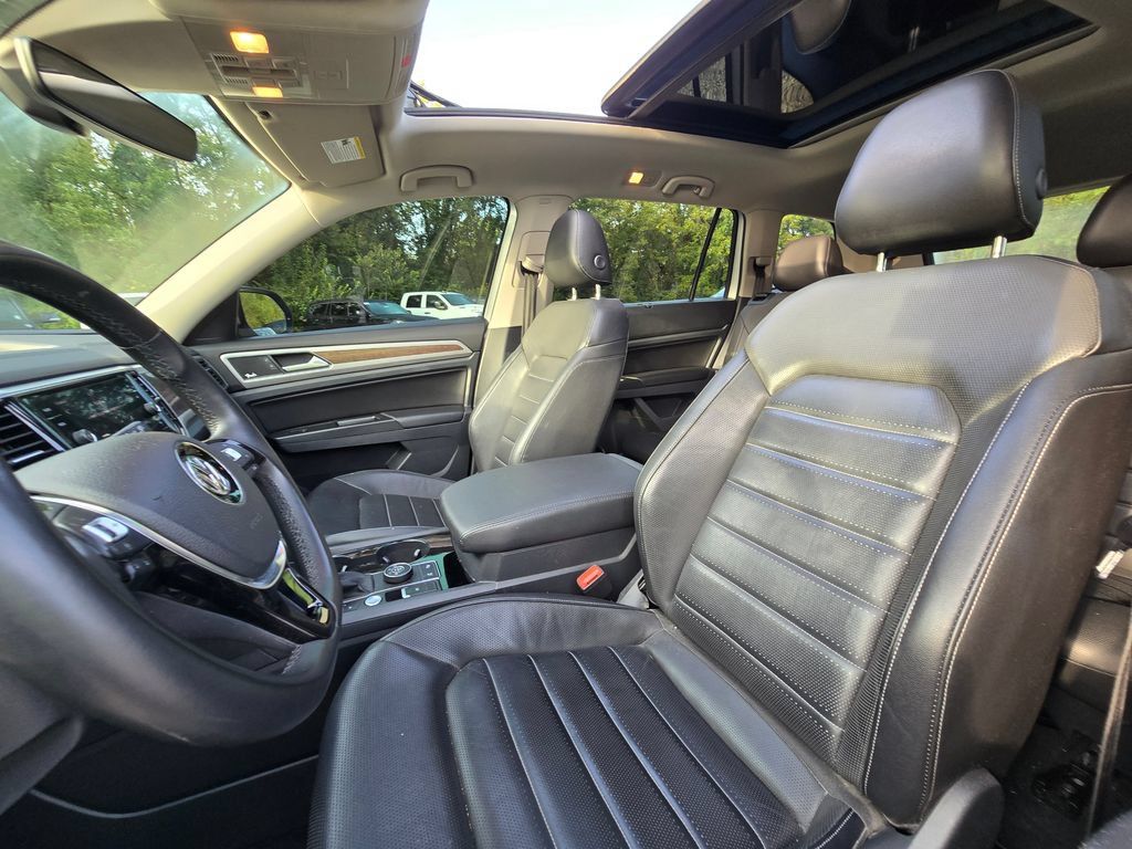 Used 2019 Volkswagen Atlas SEL Premium AWD/4WD image 20