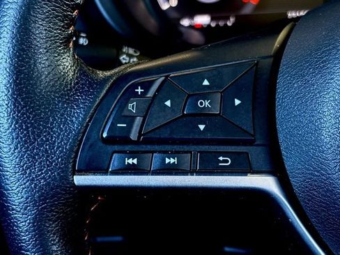 Used 2021 Nissan Kicks SR w/ SR Premium Package image 18