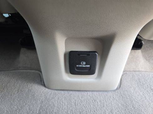 Used 2023 GMC Terrain Denali AWD/4WD image 19