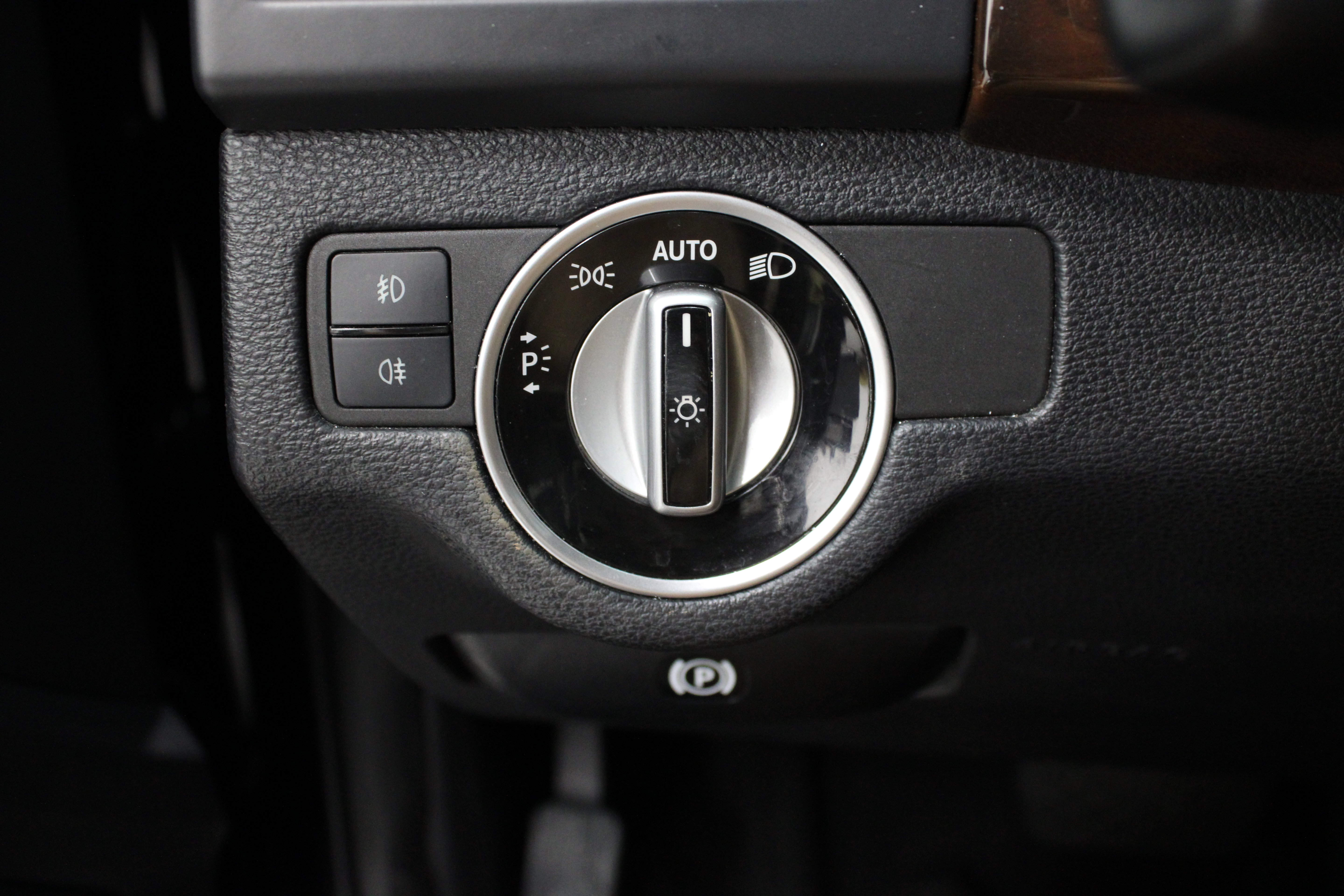 Used 2012 Mercedes-Benz GLK 350 2WD image 22
