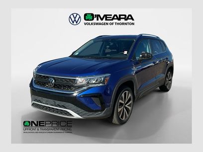 Used 2023 Volkswagen Taos SE w/ Panoramic Sunroof Package