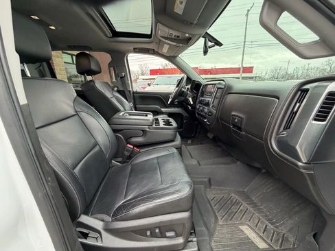 Used 2017 Chevrolet Silverado 1500 LTZ Z71 image 19