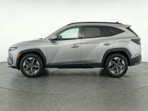 Used 2025 Hyundai Tucson SEL AWD/4WD image 5