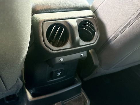 Used 2023 Jeep Wrangler Unlimited Rubicon 4xe w/ Cold Weather Group AWD/4WD image 28