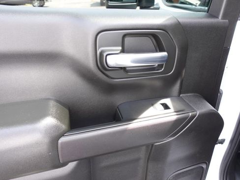 Used 2024 Chevrolet Silverado 1500 W/T w/ WT Value Package AWD/4WD image 20