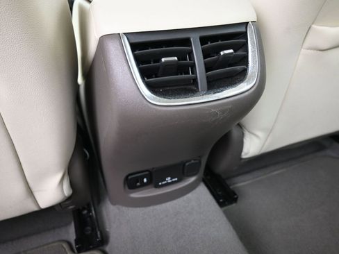 Used 2024 Chevrolet Malibu LT FWD image 21