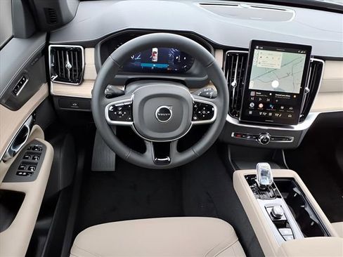 New 2026 Volvo XC90 B6 Plus w/ Protection Package Premier image 11