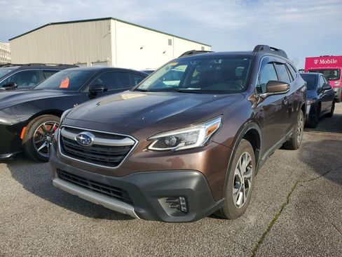Used 2020 Subaru Outback Limited w/ Popular Package #2 image 3
