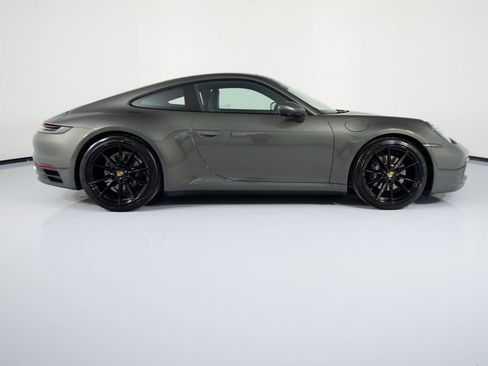 Certified 2022 Porsche 911 Carrera image 11