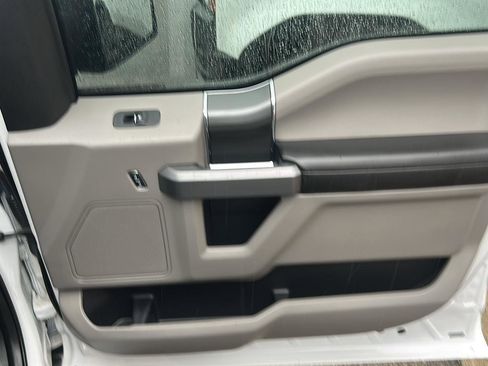 Used 2018 Ford F150 XLT w/ Equipment Group 301A Mid image 27