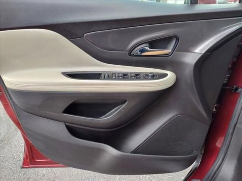 Used 2022 Buick Encore Preferred w/ Safety Package image 13