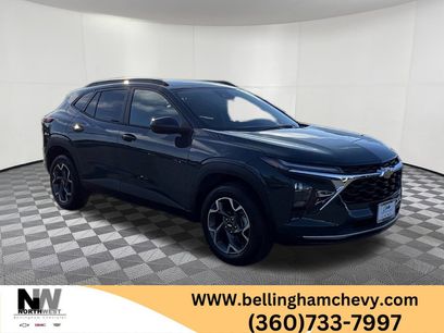 Used 2025 Chevrolet Trax LT w/ Driver Confidence Package