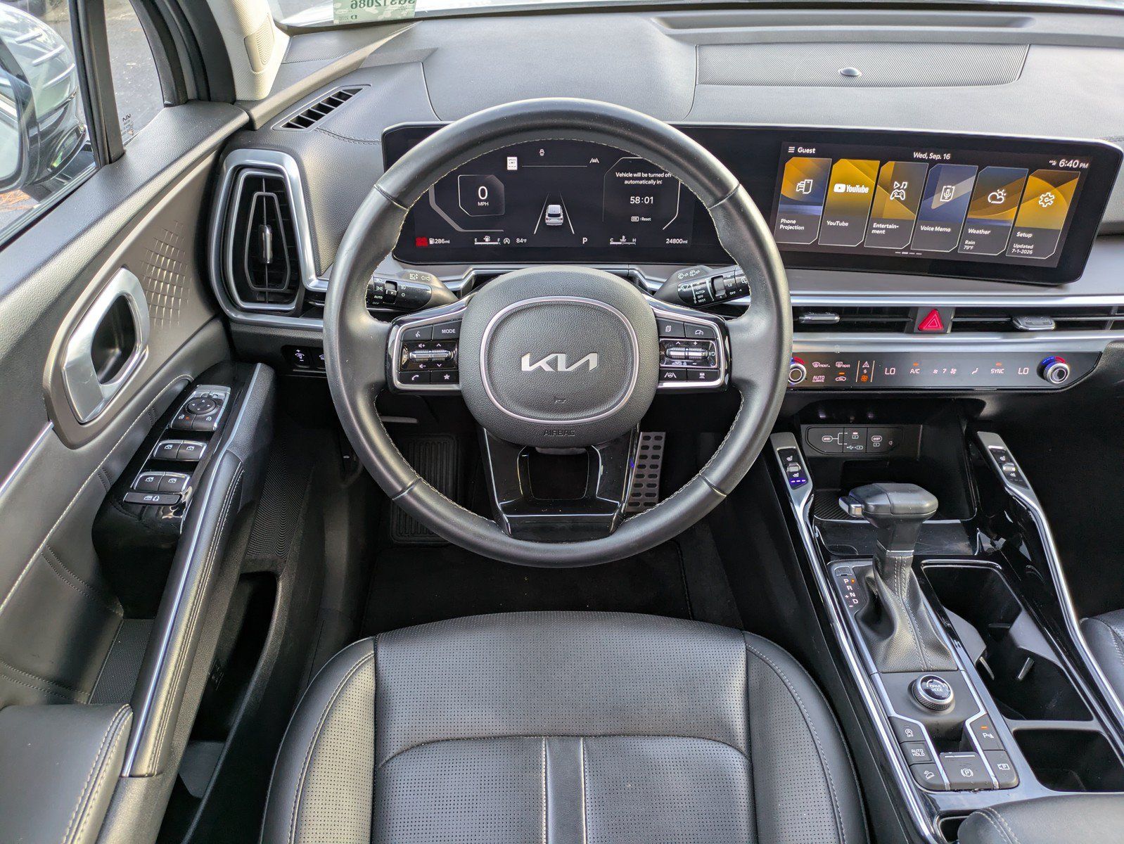 Certified 2025 Kia Sorento SX FWD image 14