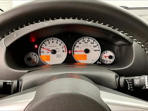 Used 2021 Nissan Frontier PRO-4X w/ Pro-4x Utility Package image 29