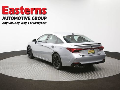 Used 2021 Toyota Avalon XSE FWD image 67