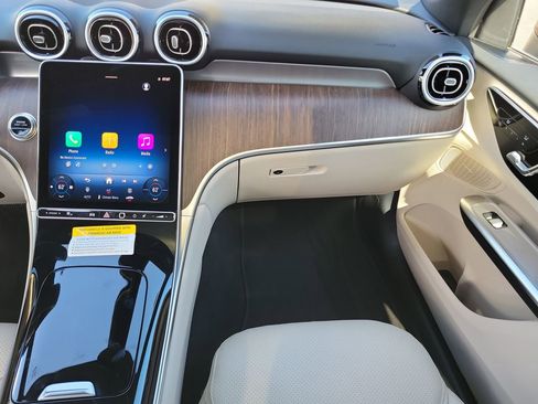 New 2026 Mercedes-Benz GLC 300 image 16