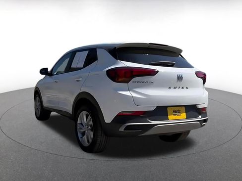Used 2025 Buick Encore GX Preferred FWD image 11