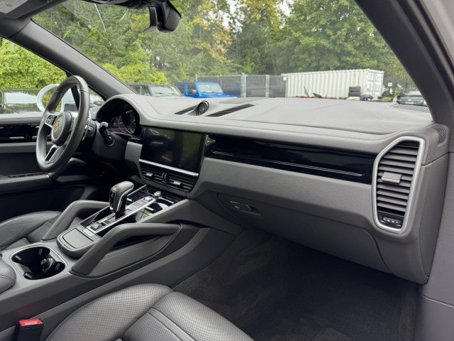 Used 2019 Porsche Cayenne AWD/4WD image 39