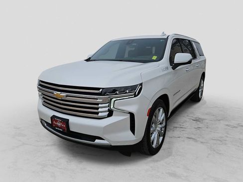 Used 2021 Chevrolet Suburban High Country image 1