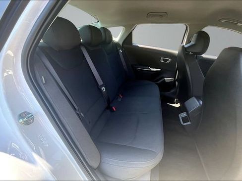 Used 2026 Kia K4 FWD image 23