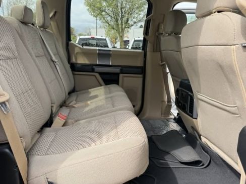 Used 2019 Ford F250 XLT w/ XLT Premium Package AWD/4WD image 24