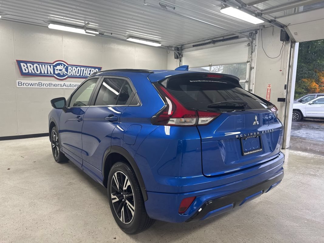 Used 2025 Mitsubishi Eclipse Cross SE AWD/4WD image 3