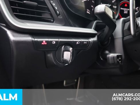 Used 2022 Porsche 911 Carrera S image 16