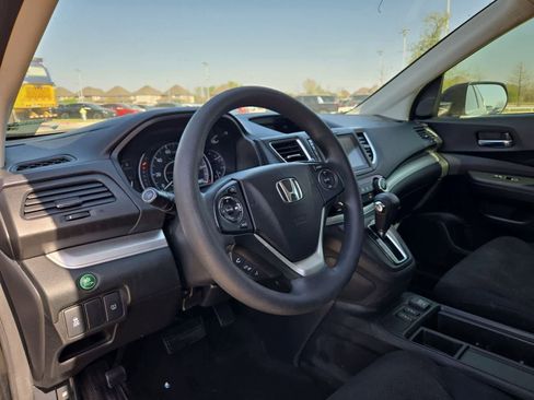 Used 2016 Honda CR-V EX image 2