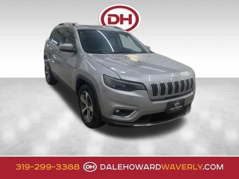 Used 2019 Jeep Cherokee Limited AWD/4WD image 1