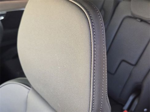 Certified 2025 Volvo XC90 T8 Plus w/ Protection Package Premier image 23